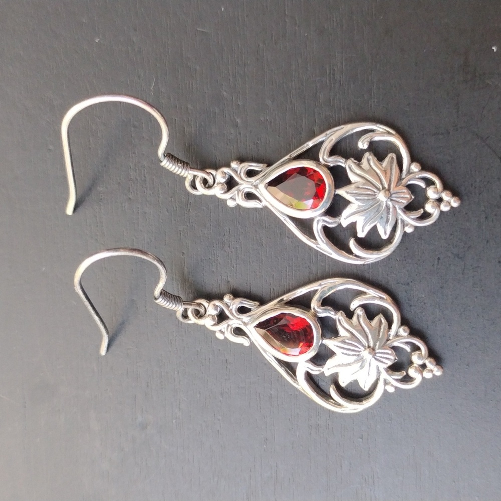 Mozambique Garnet & Sterling Silver Open Filigree Dangle Earrings 1.70 CTW